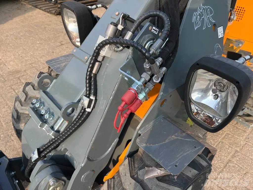 GiANT G1100 Фронтальные погрузчики