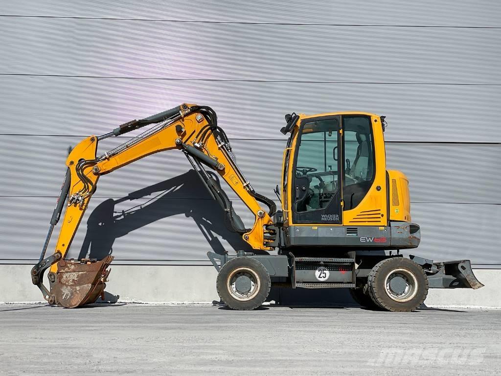 Wacker Neuson EW 65 Колёсные экскаваторы