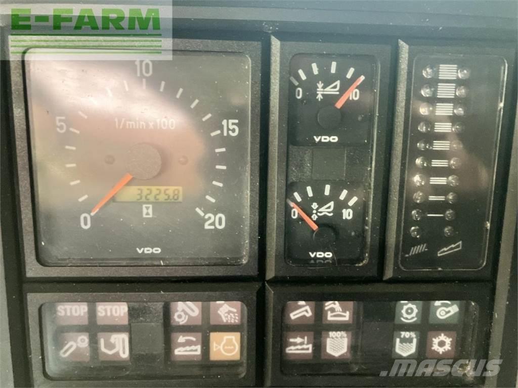 CLAAS medion 330 Зерноуборочные комбайны