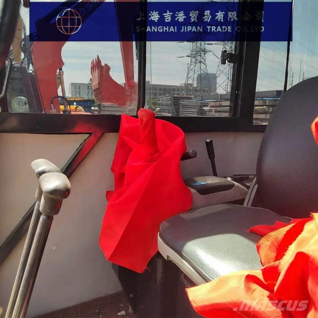 Komatsu PC 40 Мини-экскаваторы