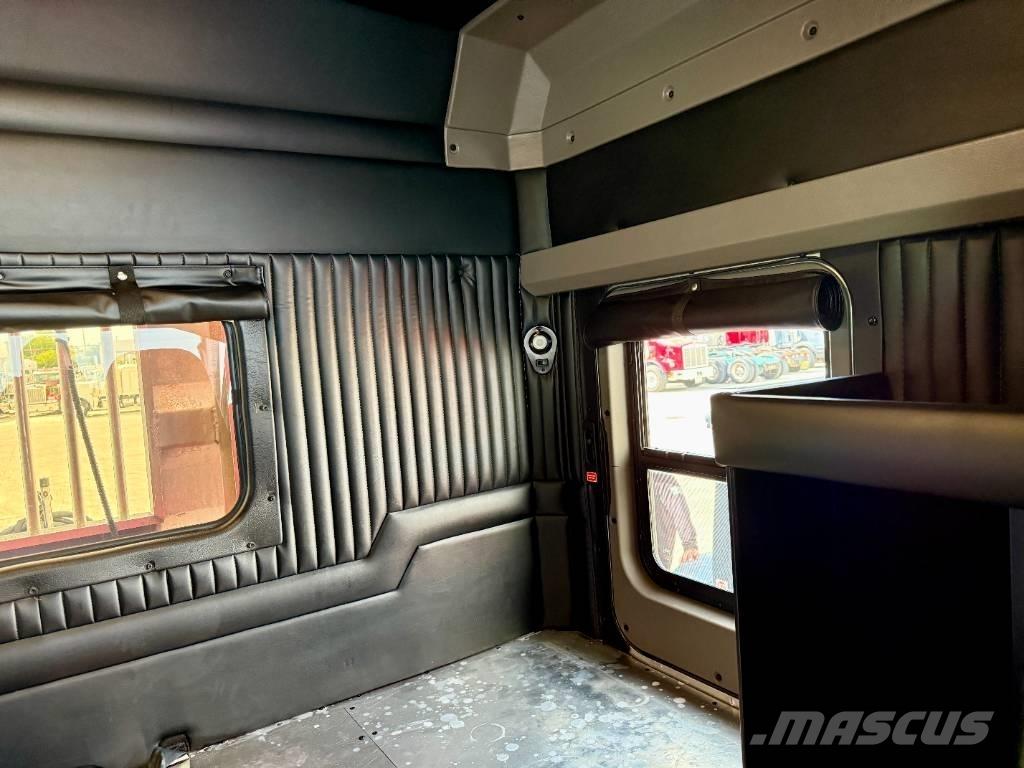 Kenworth W 900 Седельные тягачи