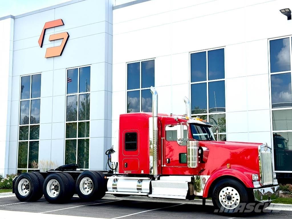 Kenworth W 900 Седельные тягачи