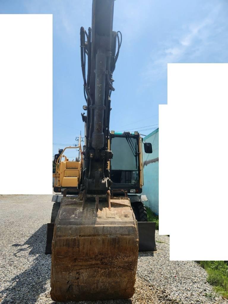 Volvo EW145BP Колёсные экскаваторы
