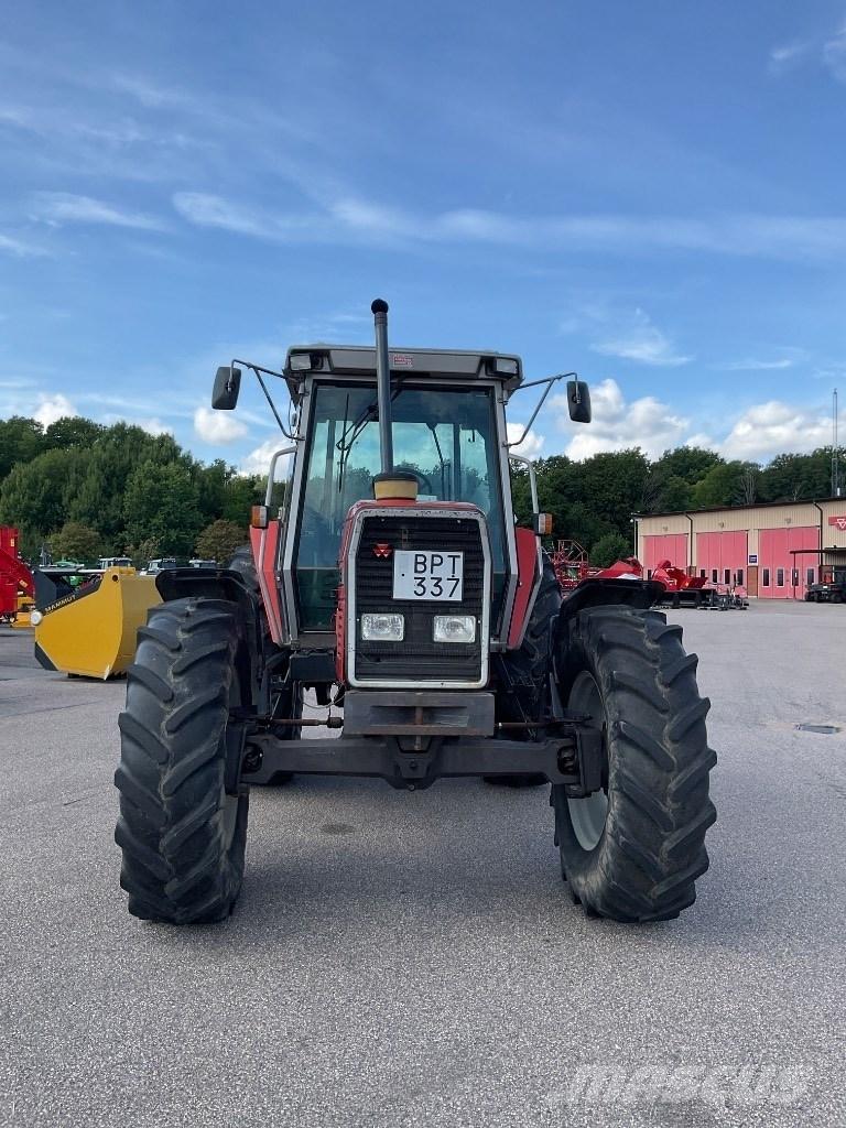 Massey Ferguson 3115 Трактора