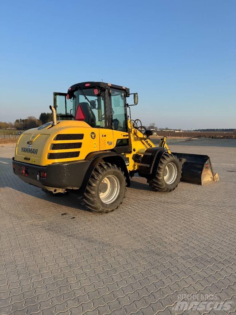 Yanmar V 120 Фронтальные погрузчики