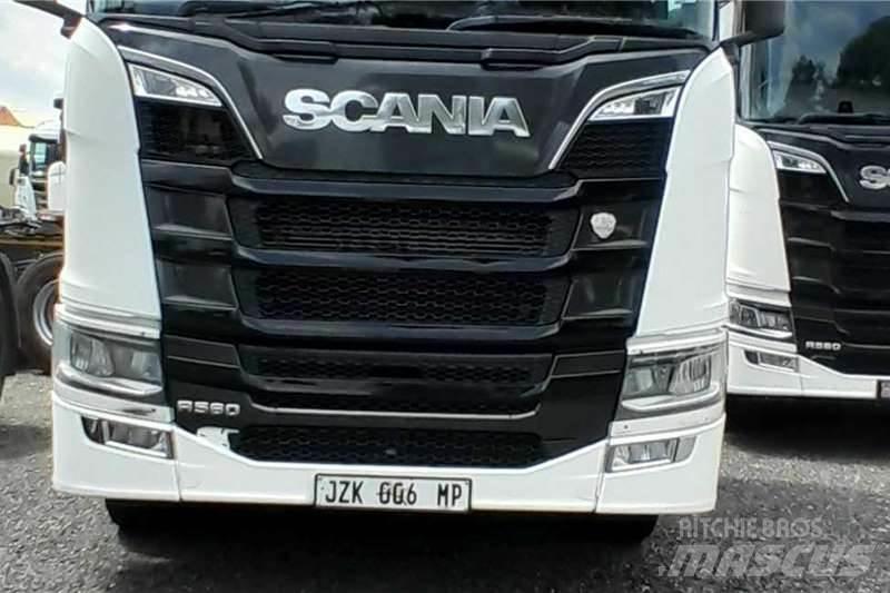 Scania R560 Специальные грузовики