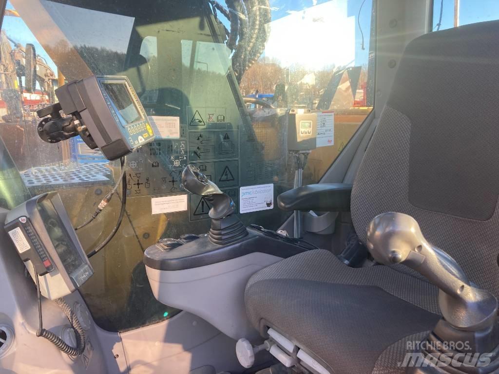 Volvo ECR 235 D Гусеничные экскаваторы