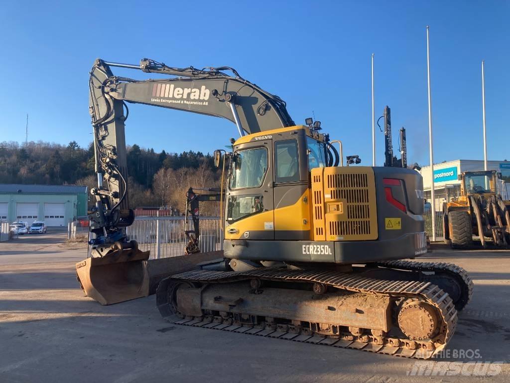 Volvo ECR 235 D Гусеничные экскаваторы