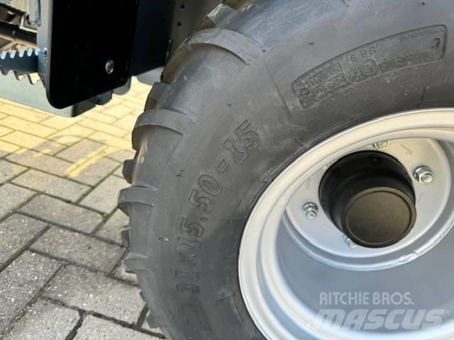 GiANT G2700 HD Фронтальные погрузчики