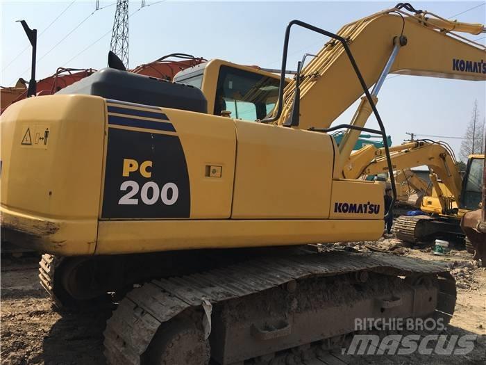 Komatsu PC 200-8 Гусеничные экскаваторы