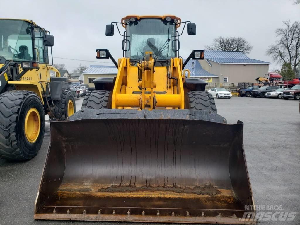 JCB 426 ZX Фронтальные погрузчики