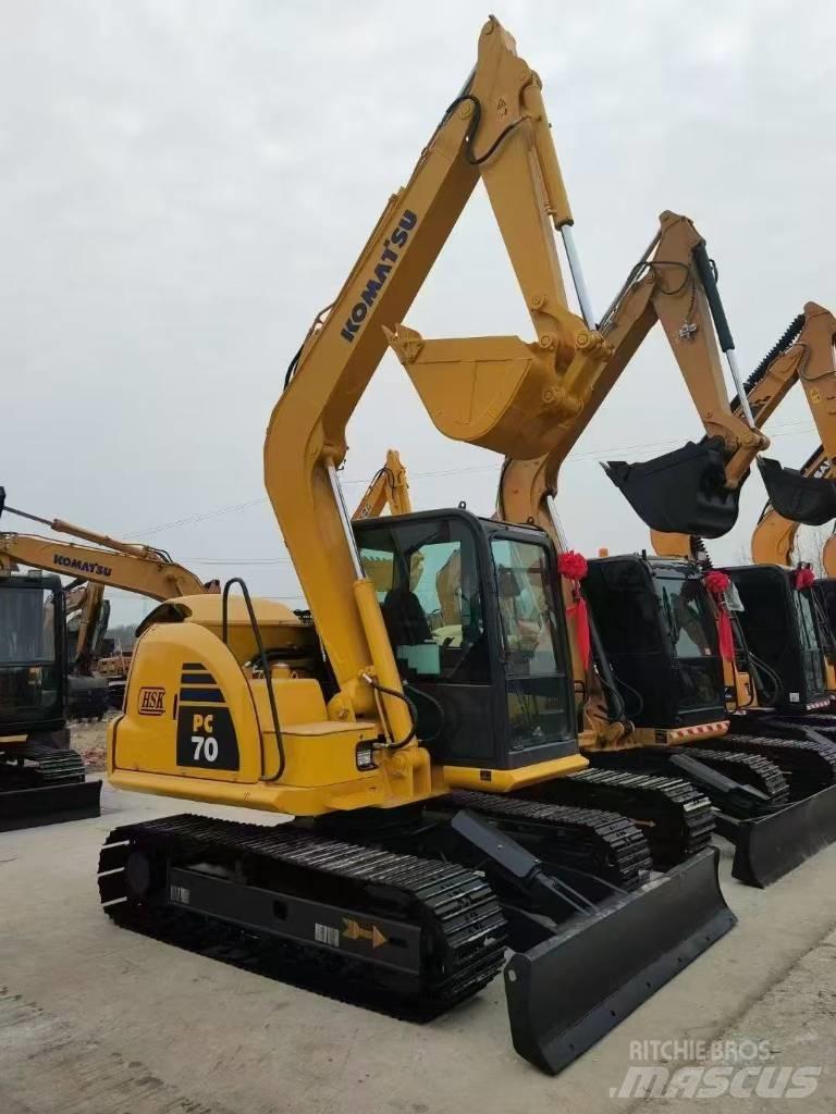 Komatsu 70-8 Гусеничные экскаваторы