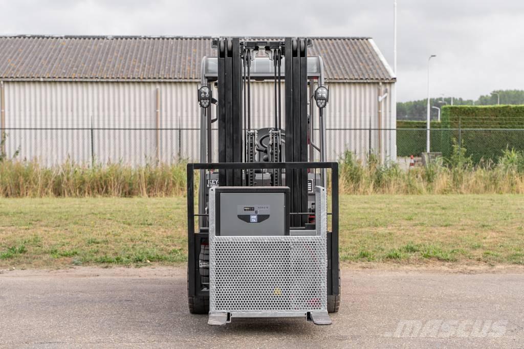 Manitou ME 430 Электропогрузчики