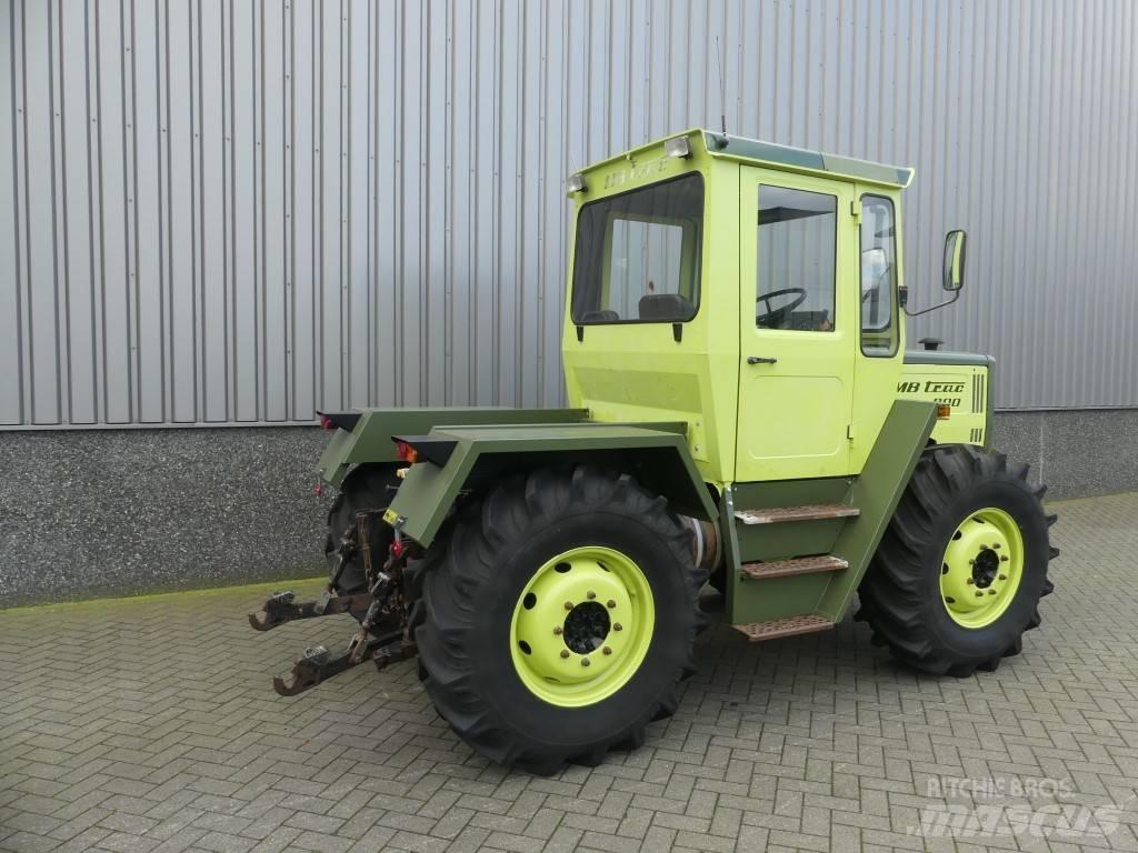 Mercedes-Benz 800 Трактора