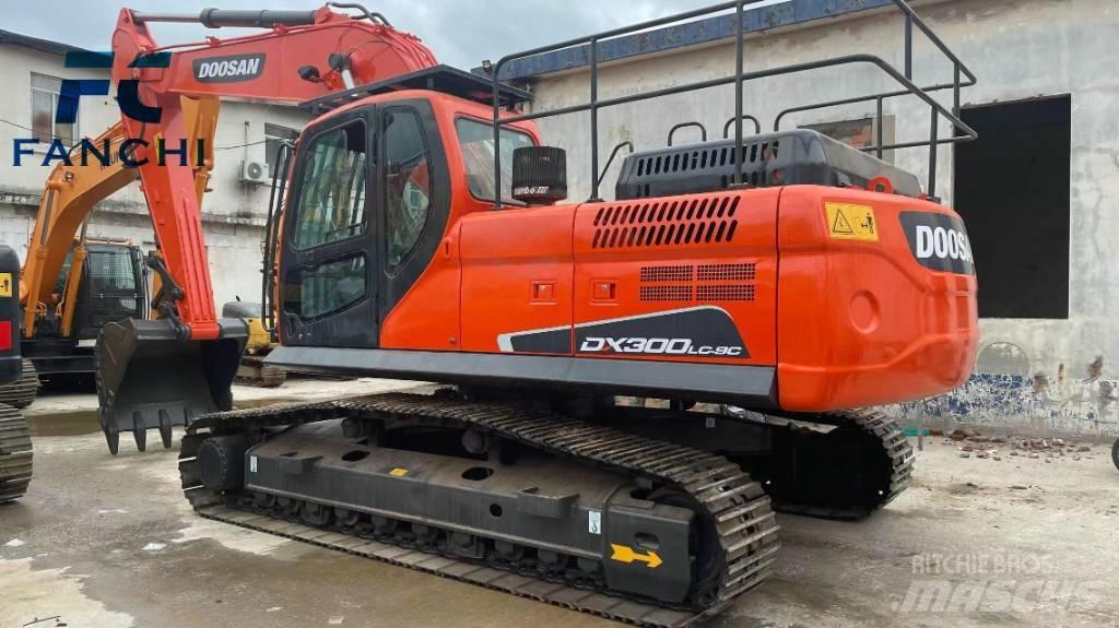 Doosan DX 300 LC Малые экскаваторы 7т-12т