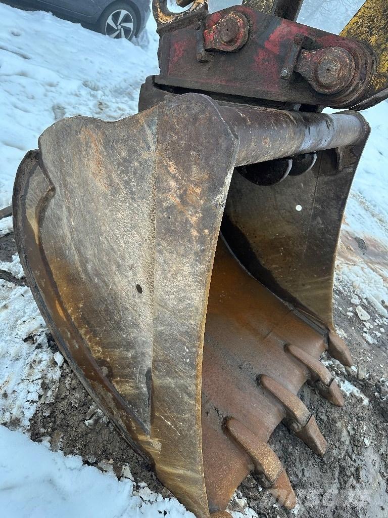 Furukawa 740 Гусеничные экскаваторы