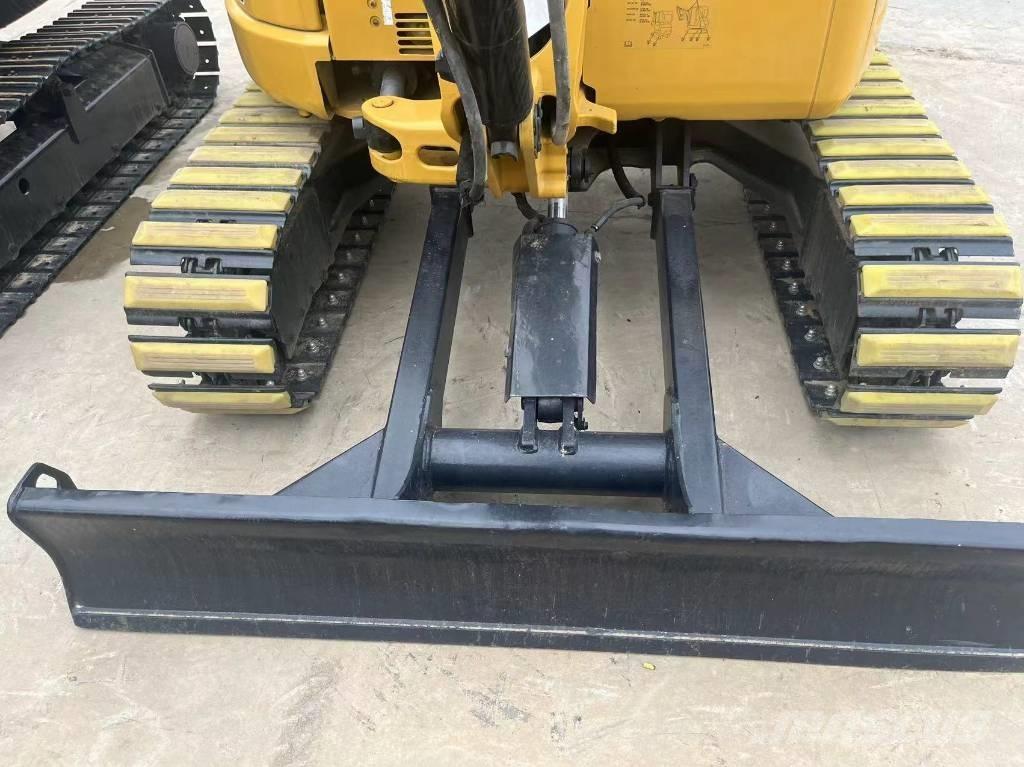 CAT 303.5 E CR Мини-экскаваторы