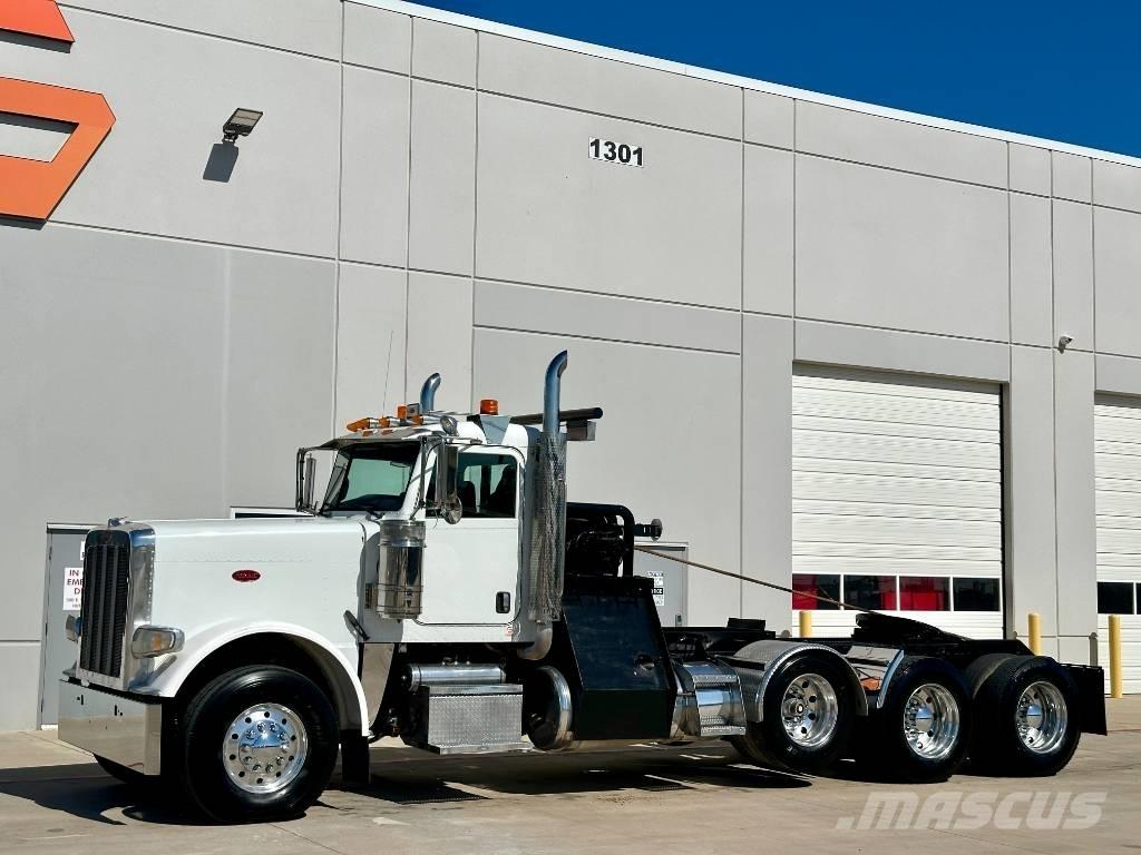 Peterbilt 388 Грузовые эвакуаторы