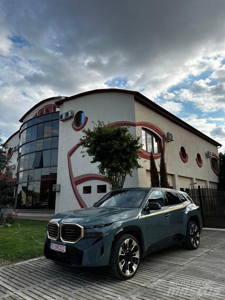 BMW XM Легковые автомобили