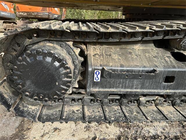 CAT 320D Гусеничные экскаваторы