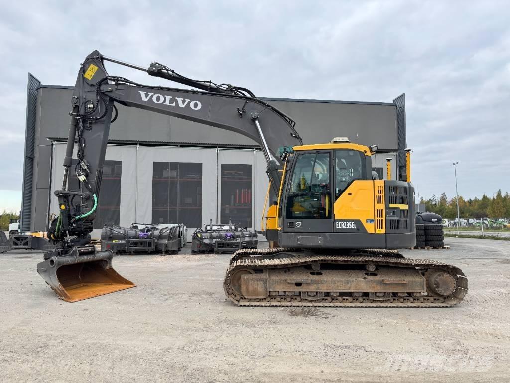 Volvo ECR 235 E Гусеничные экскаваторы
