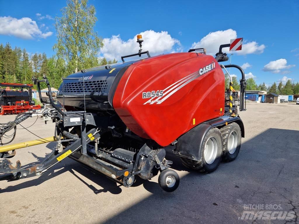 Case IH RB 545 Рулонные пресс-подборщики