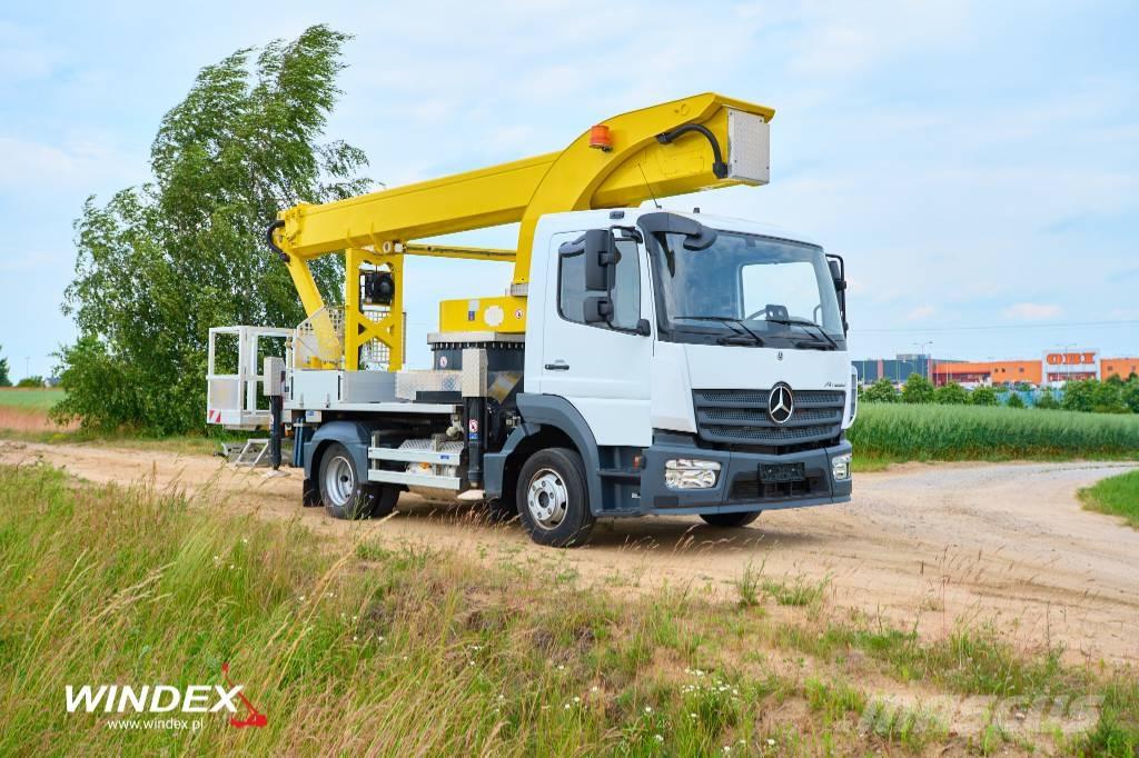 Palfinger P 300 KS Автовышки