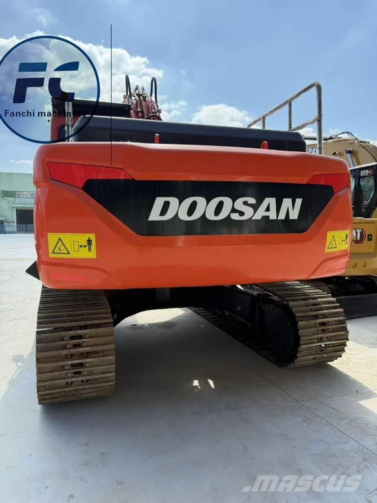 Doosan DX 225 LC Гусеничные экскаваторы