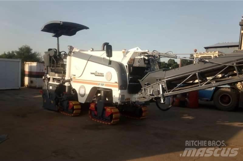Wirtgen W100F Специальные грузовики