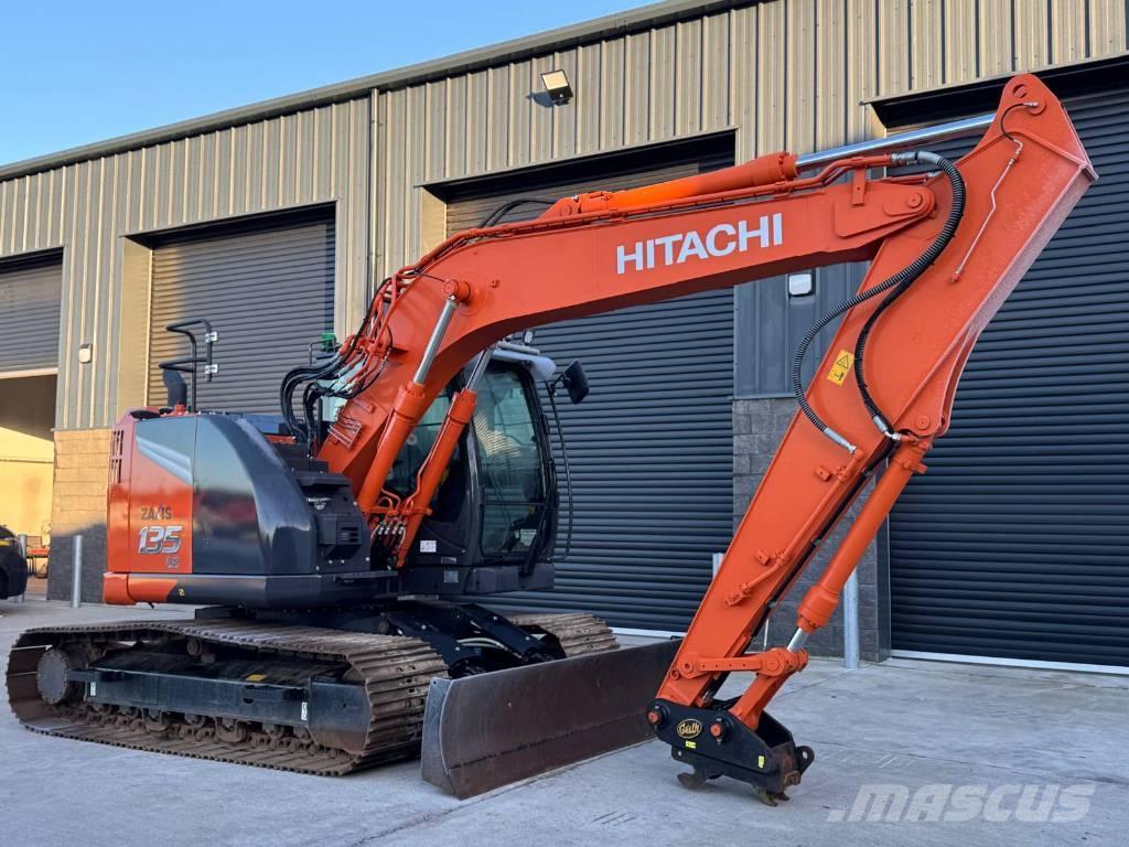 Hitachi ZX 135 US-7 Гусеничные экскаваторы