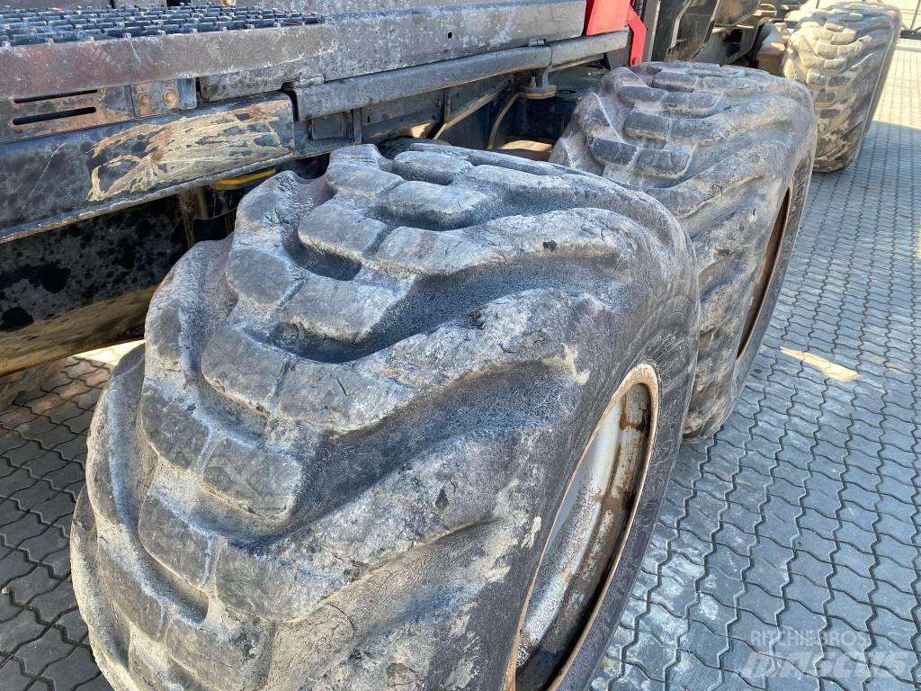Komatsu 875 Форвардеры