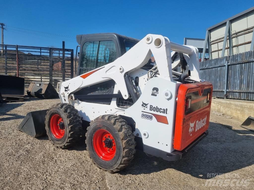 Bobcat 650S Мини-погрузчики