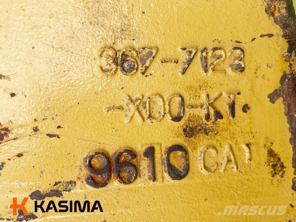 CAT Boom Support Боны и ковши