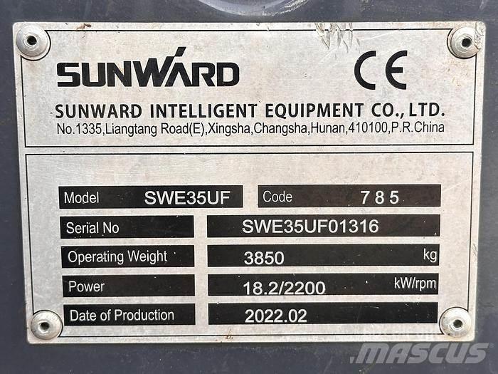 Sunward SWE35UF Мини-экскаваторы