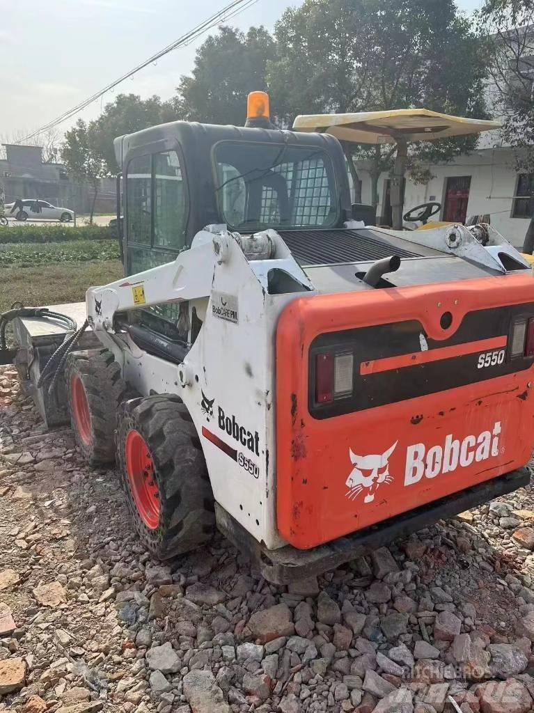 Bobcat S 550 Фронтальные погрузчики