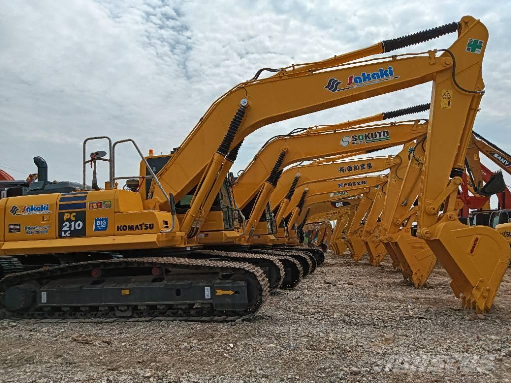 Komatsu PC 210 Гусеничные экскаваторы