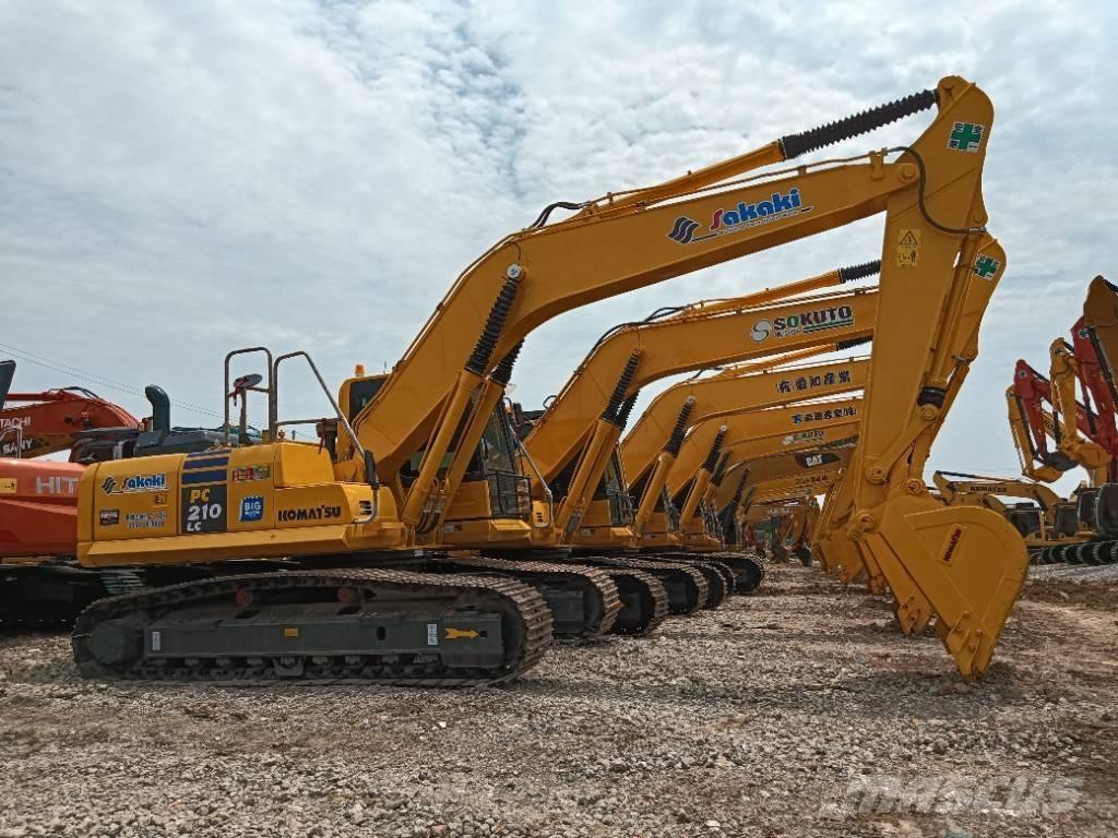 Komatsu PC 210 Гусеничные экскаваторы