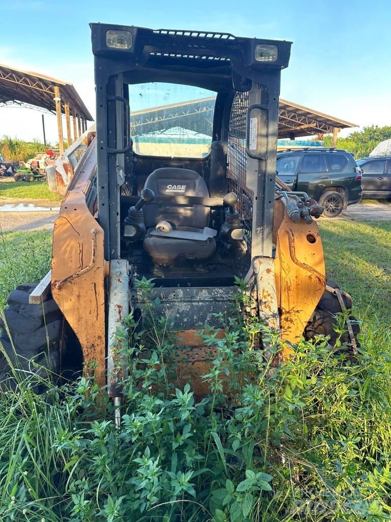 CASE SR 250 Мини-погрузчики