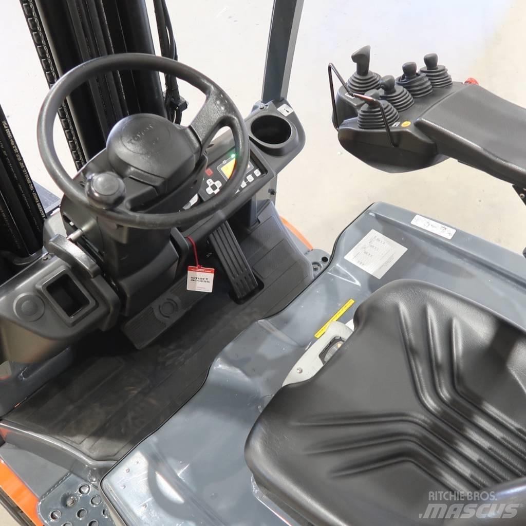 Toyota 8FBE15T Электропогрузчики
