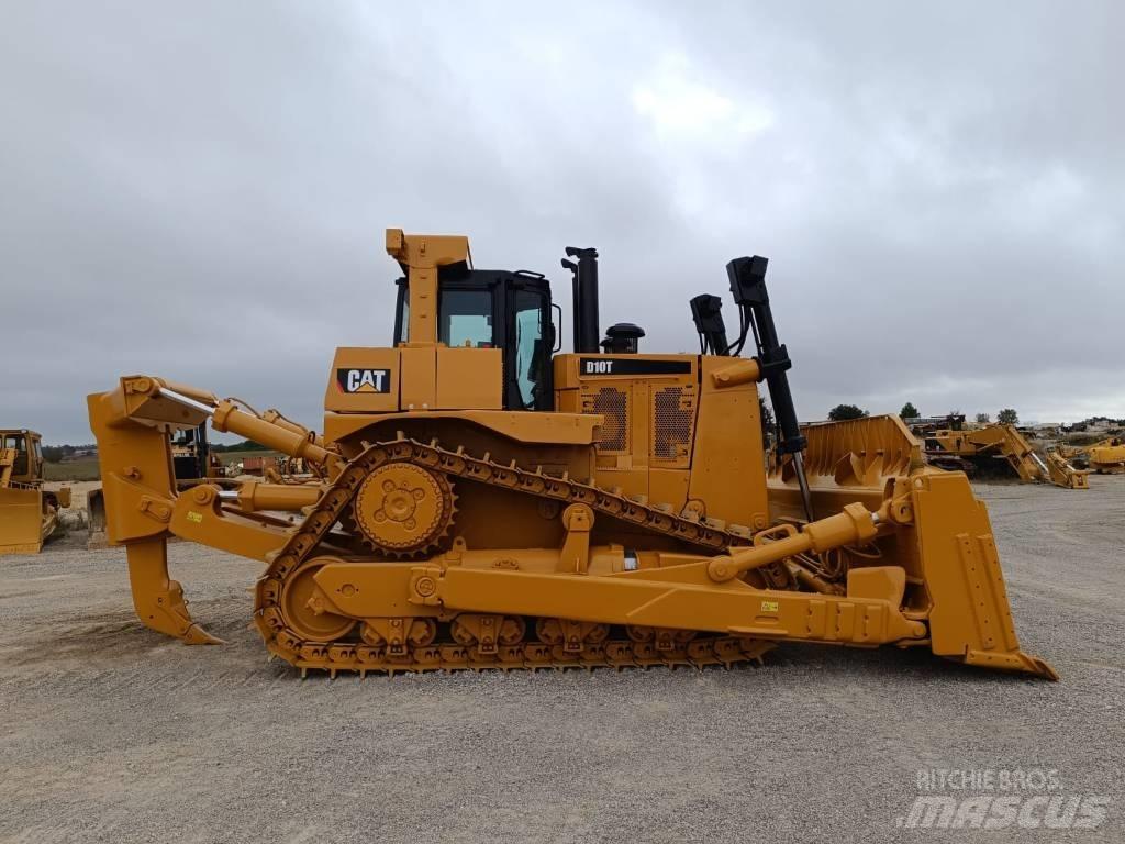 CAT D 10 T Гусеничные бульдозеры
