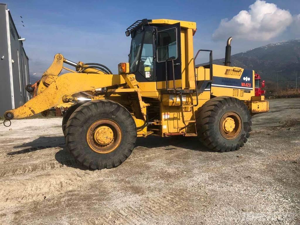 Komatsu WA 420-1H Фронтальные погрузчики