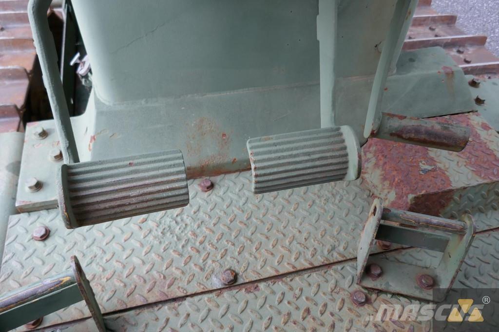 CAT D7G Ex-army Гусеничные бульдозеры