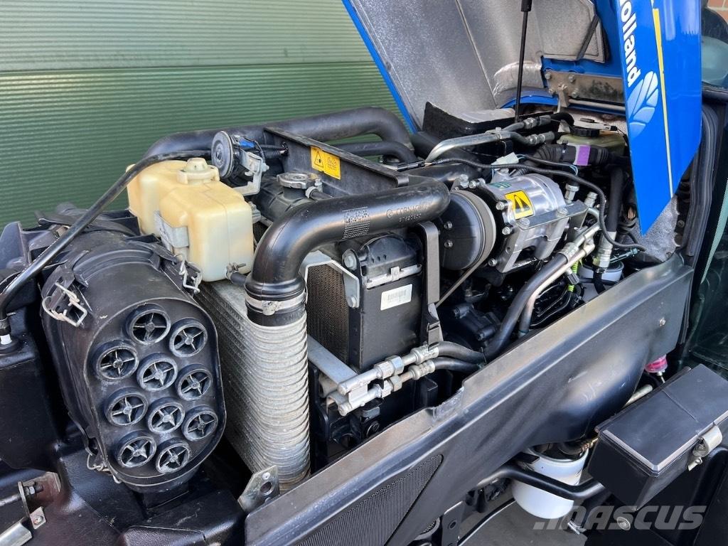 New Holland T4030F Трактора