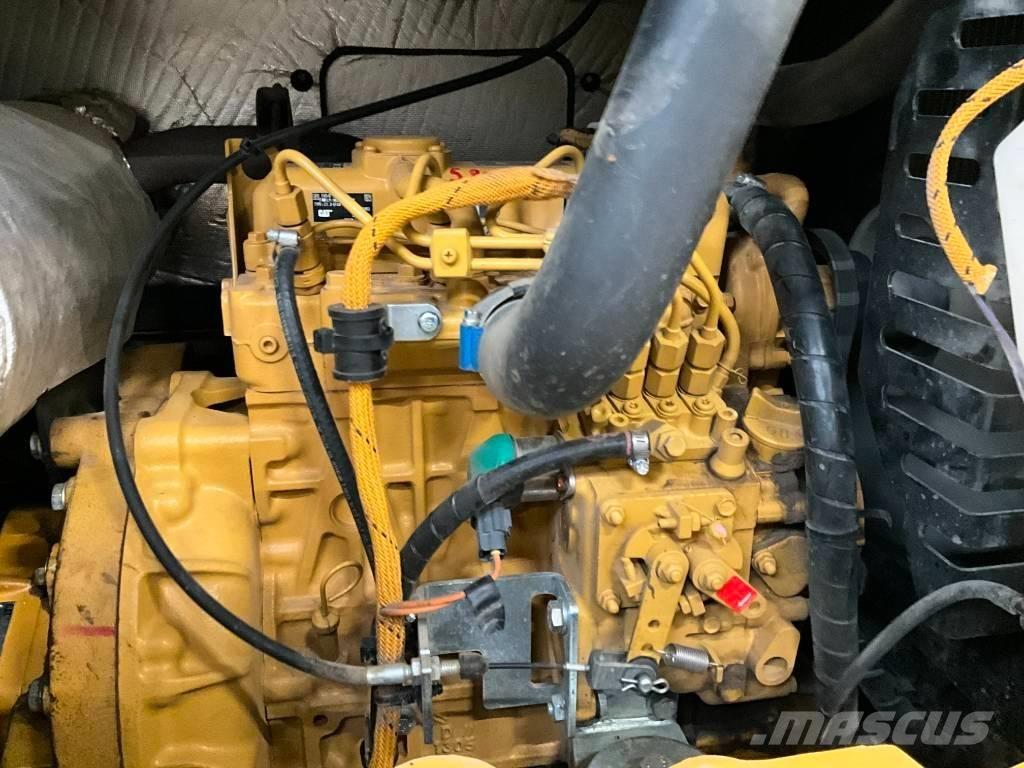 CAT 303 E Гусеничные экскаваторы