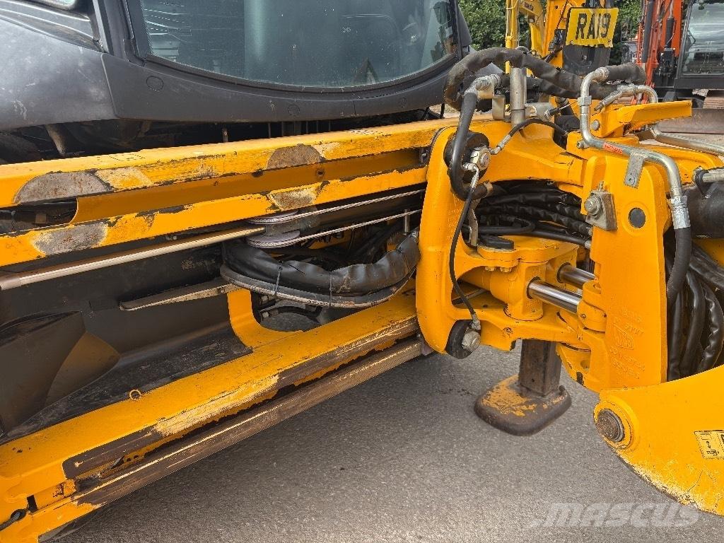 JCB 3CX Экскаваторы-погрузчики