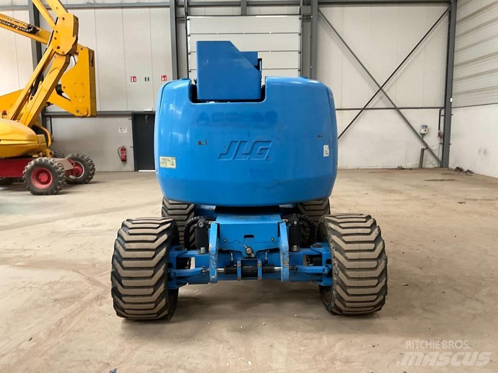 JLG 450 AJ Коленчатые подъемники