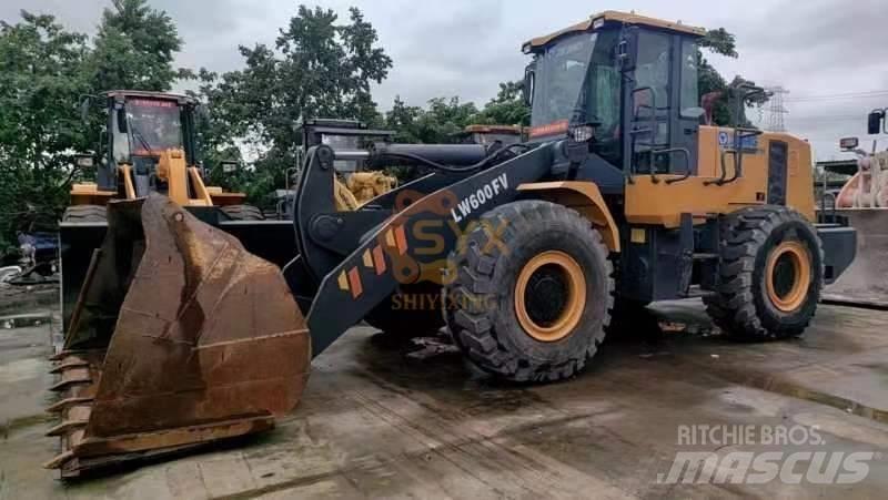 XCMG LW 600 FV Фронтальные погрузчики