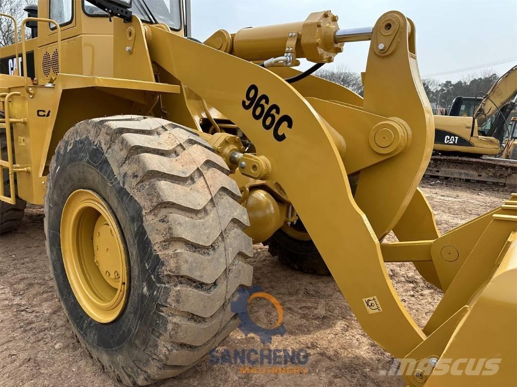 CAT 966 C Фронтальные погрузчики