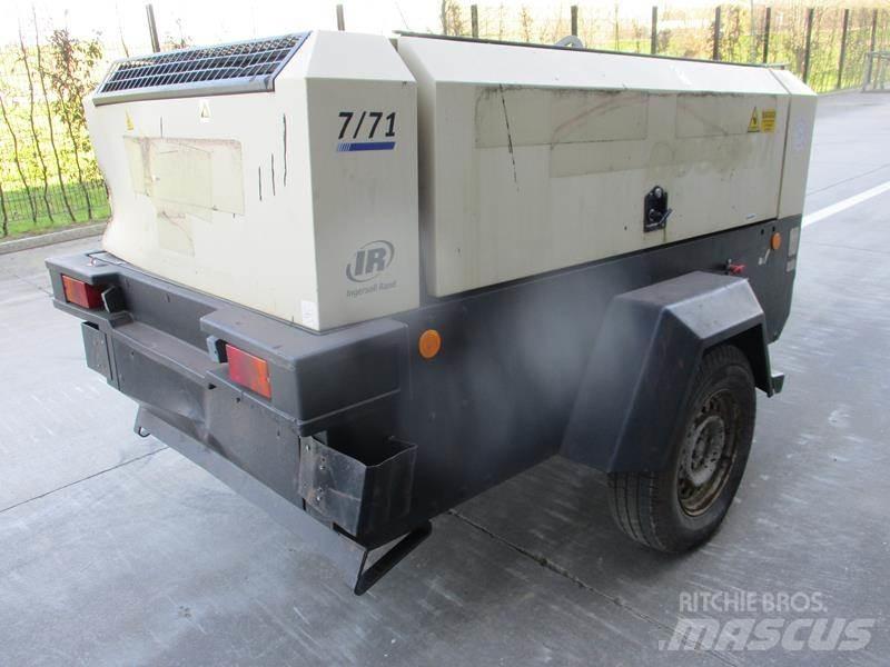 Doosan 7 / 71 - N Воздушные компрессоры