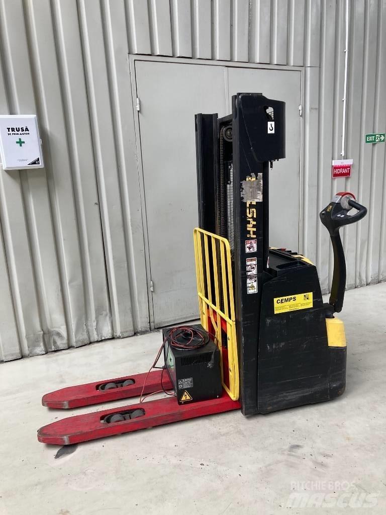 Hyster S 1.2 Ручные штабелёры с электроподъёмом